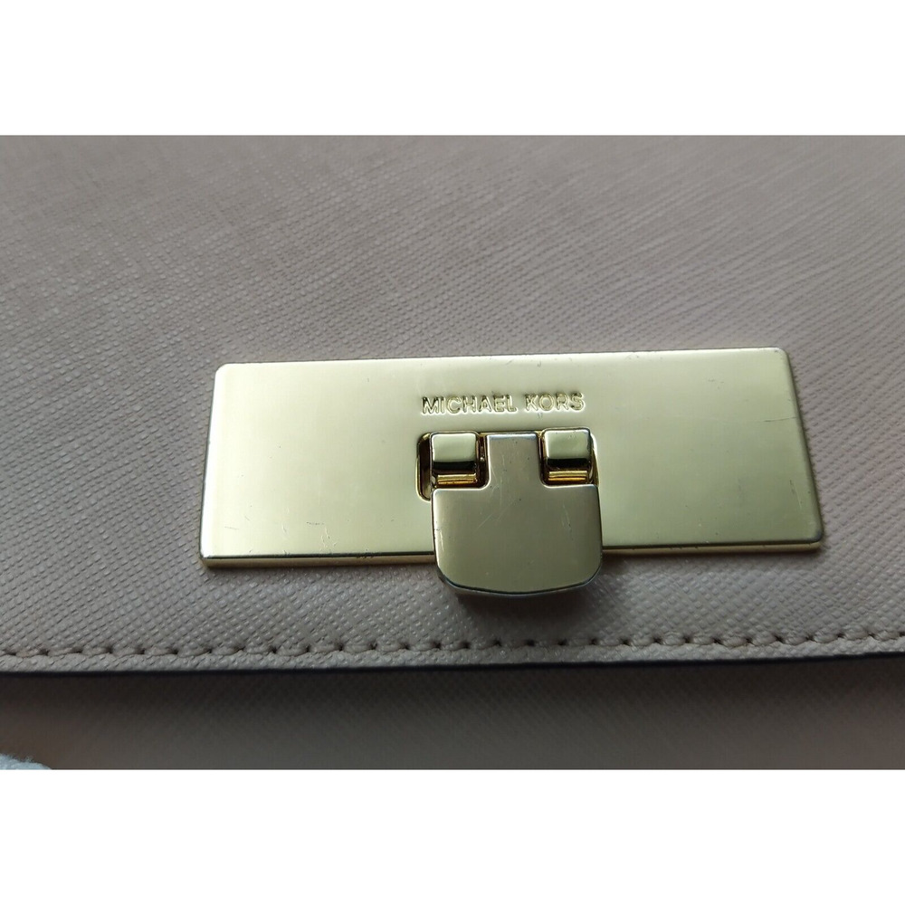 Michael Kors Pink Crossgrain Leather Pushlock Credit Card Bifold Wallet - Picture 4 of 16